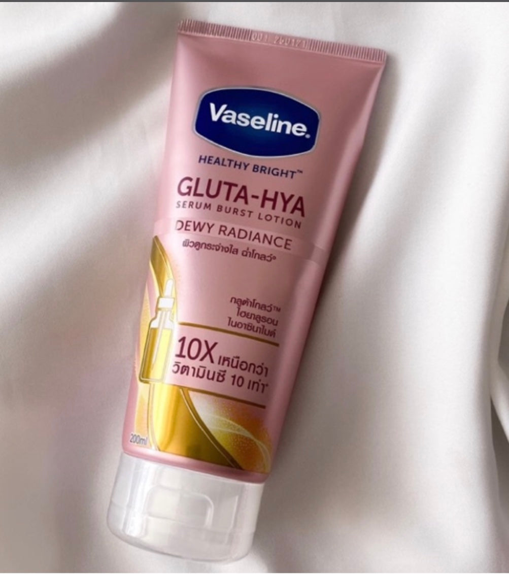 Vaseline Gluta-Hya Serum Burst Lotion Dewy Radiance 300ml